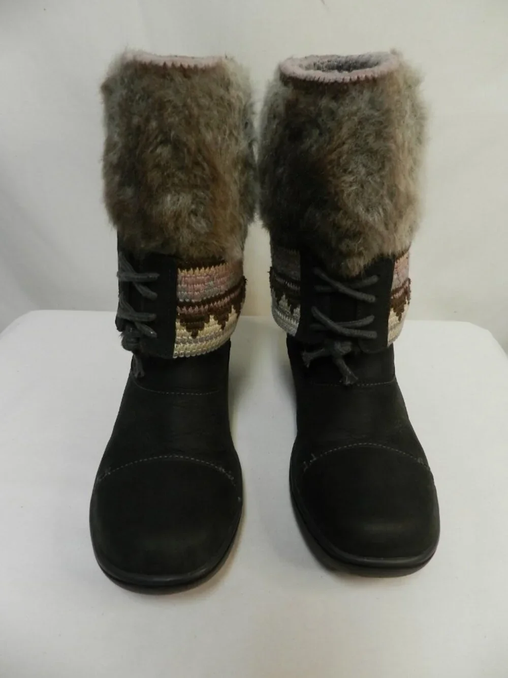 Helly Hansen Water Resistant Leather faux fur mid calf boots felt lined Size 7
